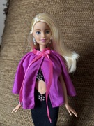 Lalka Barbie z zestawem ubranek