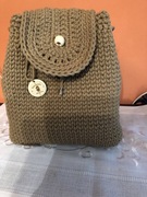 Plecak wykonany szydełkiem ze sznurka