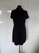 czarna sukienka koszulowa marki & Other Stories Rozmiar M