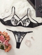 Elegancki ekskluzywny komplet bielizny Luxury siateczka Premium S 36