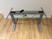 Ergonome stelaż do biurka elektryczny PREMIUM | szary | idealny stan