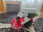 Dekoracyjny but świąteczny prezent