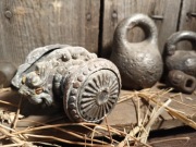 Stara klamka, gałka-uchwyt. 