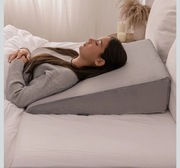 Poduszka klinowa antyrefluksowa