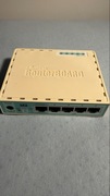 Router Mikrotik RB750Gr2