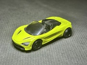 Resorak Luzak MATCHBOX  McLaren 720 Spider