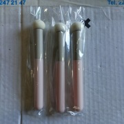 Pędzle do makijażu, gąbka, korektor, gąbka do makijażu