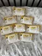 TULI papier nawilżony dla dzieci o zapachu mango 97% wody - zestaw 8 opak.