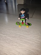 Playmobil dziecko deskorolka chlopiec