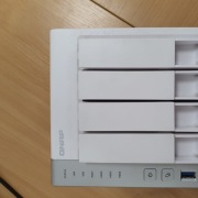 QNAP TS-431P2 – 4-zatokowy serwer NAS / bardzo dobry stan