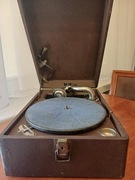 Gramofon "Muza" model M-1