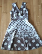 Defacto elegancka sukienka z podszewką 