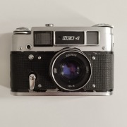 Aparat fotograficzny analogowy dalmierzowy FED 4 + obiektyw Industar + etui