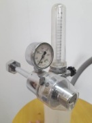 Reduktor do tlenu medycznego z nawilżaczem