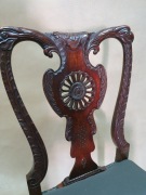 237  4 krzesła Chippendale