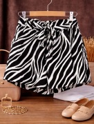 Spodenki Sinsay zebra print wiskoza rozmiar S letnie i modne