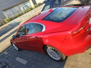 Sprzedam Jaguar XE 2015  model z  serii 2016 z silnikiem ingenium