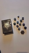 Zestaw kości "Wiedźmińskie znaki" z CD Projekt Red Gear. Nowy.