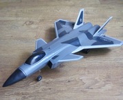 Model  zdalnie sterowany FX9630 2,4Gh  4k napęd tunelowy