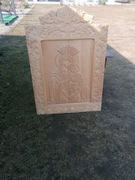 Płaskorzeźba NMB z Dzieciątkiem.