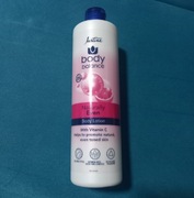 Avon Justine body balance Naturally Even balsam do ciała 400 ml