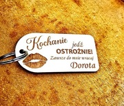 Breloczek z grawerem - Kochanie jedź ostrożnie