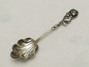 Łyżeczka do cukru srebro 835   róża