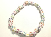 Bransoletka z koralików kwadratowych z serduszkami kolorowa