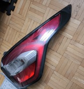 Lampa Ford Kuga Escape tył używana w bardzo dobrym stanie. 