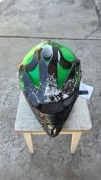 Kask na skutre hulajnogę rower DOT FMVSS 218 M