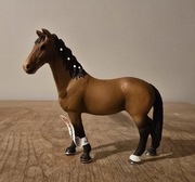 Schleich koń trakeński klacz figurka model wycofany z 2013 r.