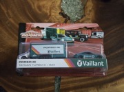 Nowe Porsche Taycan Turbo S+ 934 Vaillant Majorette zestaw Race Trailer