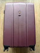 Uszkodzona walizka Puccini 55-60 litrów