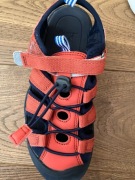 Sandałki sportowe Finkid 33