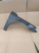 VOLVO V70 III S80 II BŁOTNIK PRZÓD PRAWY B.DOBRY