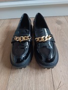 Czarne lakierowane mokasyny 