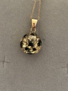 Naszyjnik z zawieszką