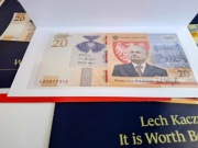 20zł,  LECH KACZYŃSKI - BANKNOT + foldery