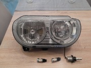 Lampa prawa challenger przód 