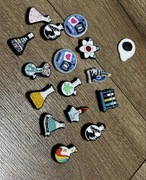 Przypinki do butów charms crocs medyczne