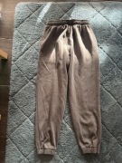 Spodnie dresowe Sinsay rozmiar 140 szare z kieszeniami