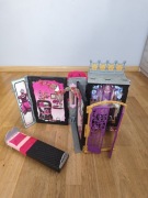 Rozkładany domek dla lalek Ever After Hight