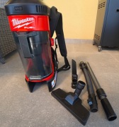 Odkurzacz plecakowy Milwaukee M18 Fbpv-0 