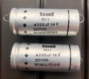 4700uF 16V 02/I WT-82 Kondensator elektrolityczny  ELWA