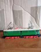 Elektrowoz lokomotywa kolejki elektrycznej w skali tt 