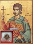 Relikwiarz z XX wieku z relikwią Świętego Juliusza