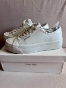 Sneakersy Calvin Klein r.37
