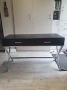 Luksusowe biurko ze skory krokodyla 