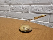 Figurka rakieta  "Wostok" z  Ziemi i datą "12-IV-1961"