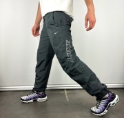 Spodnie dresowe Nike Swoosh vintage y2k 2000s dres dresy nike 90s 80s Roz S